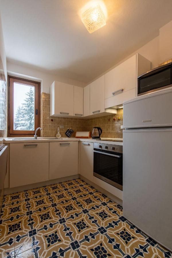 Apartment Madonna Di Campiglio Nd Luaran gambar