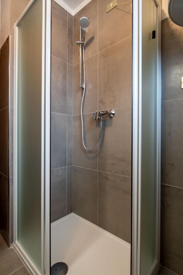 Apartment Madonna Di Campiglio Nd Luaran gambar